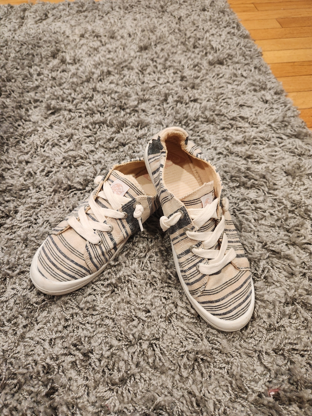 Roxy Striped Canvas Sneakers in Beige and Black